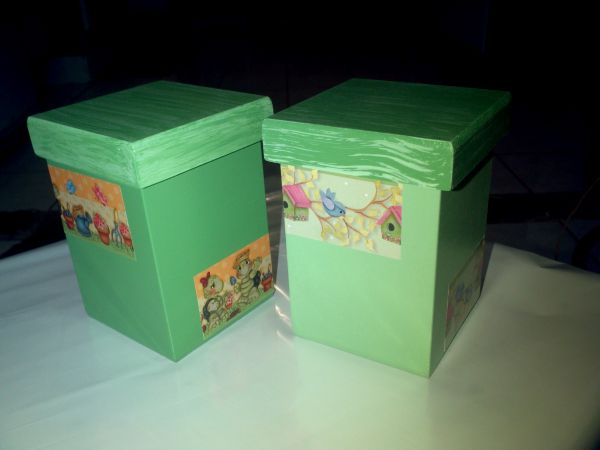 Pote porta treco ou lembrancinha com decoupagem