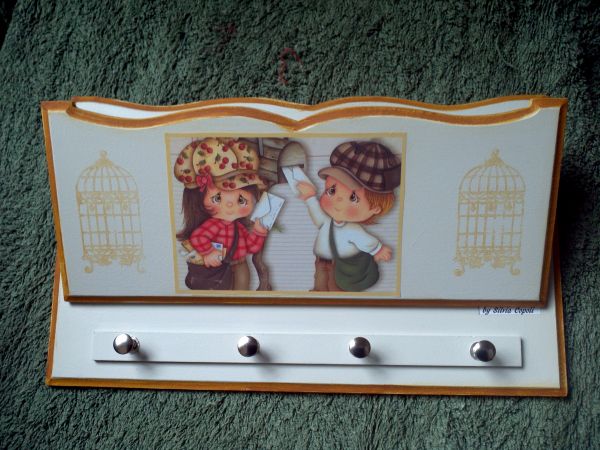 Porta Correspondência e Chaves com decoupagem