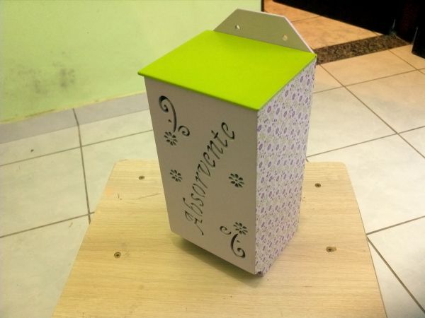 Porta Absorvente com decoupagem guardanapo