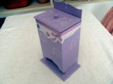 Porta Absorvente com decoupagem e carimbos