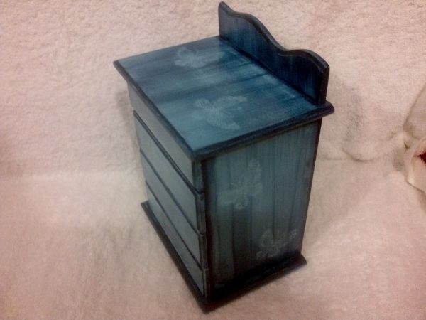 Porta Jóias Mini Cômoda com pintura especial